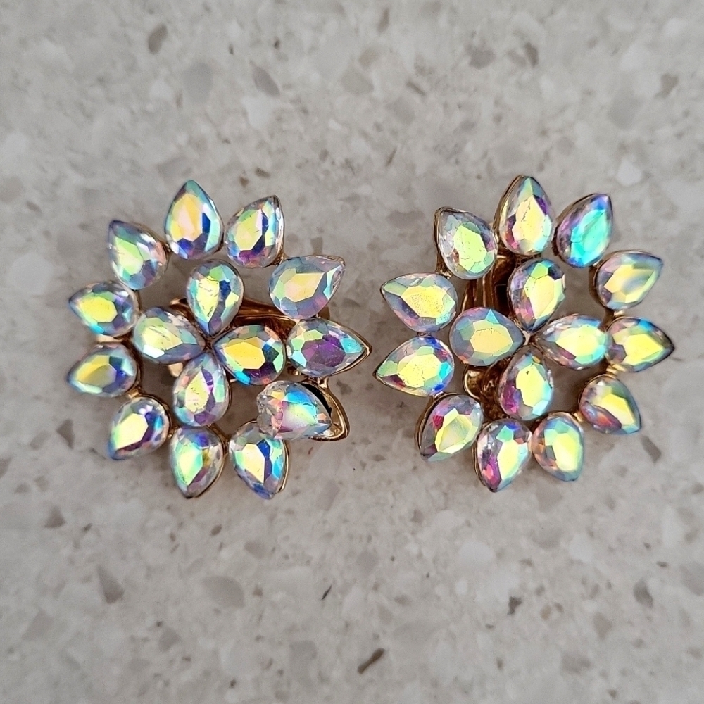 Dazzling Vintage 1950s-60s Iridescent Crystal Floral Clip-On Earrings